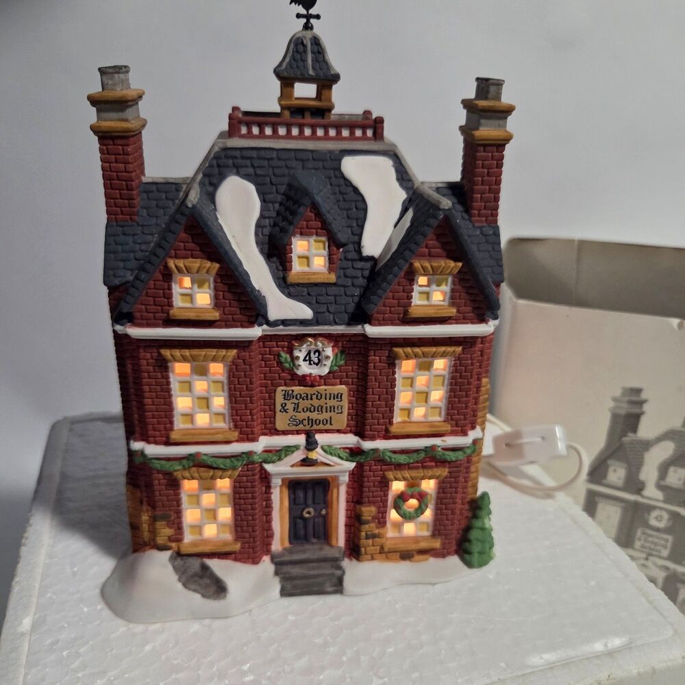 Department 56 Dickens Village Boarding and Lodging School